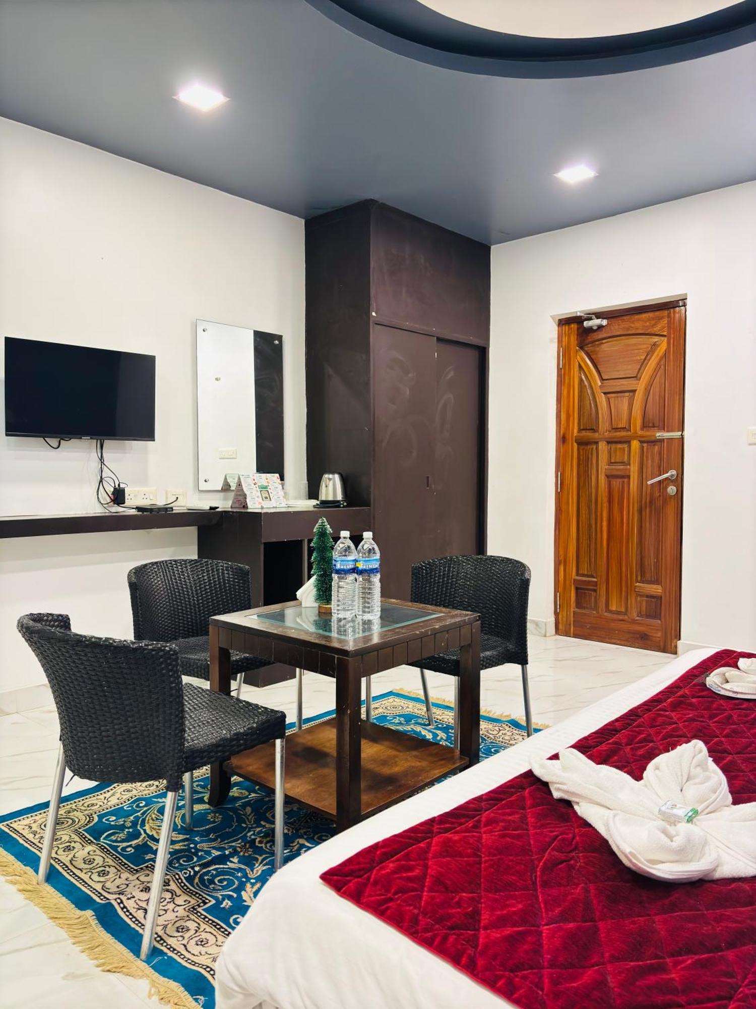 The Elite Beachview Pondicherry Esterno foto