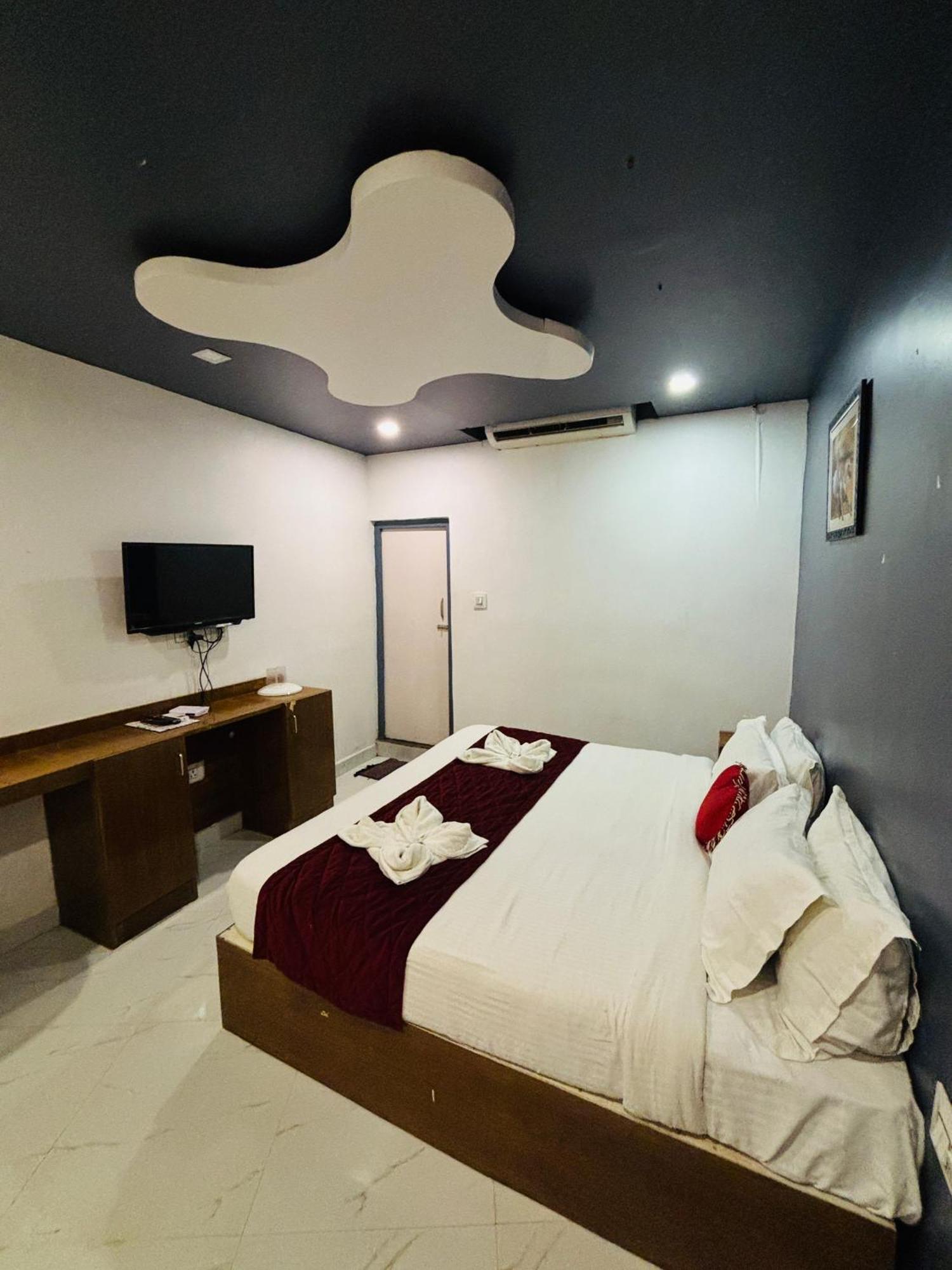 The Elite Beachview Pondicherry Esterno foto